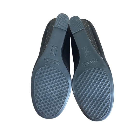 Suede Aerosoles Plum Tree Black Dot Wedge Dress Shoes Size 8.5 Studded Detail - Picture 6 of 7